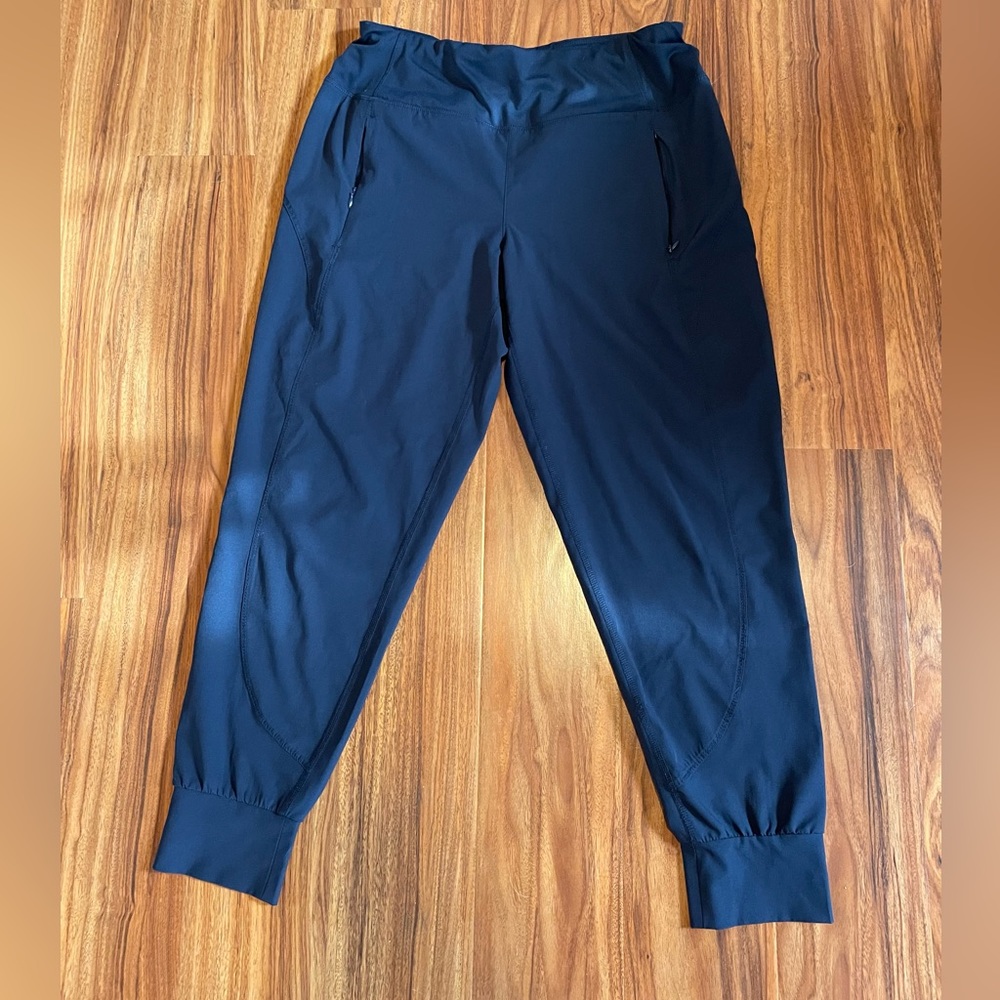 Telluride Clothing Company, women’s jogger pants